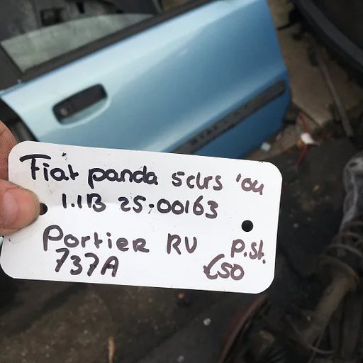 Fiat Panda 5drs 1.1 B 2004 2500163   Kleurcode 737A    Portier Rechtsvoor