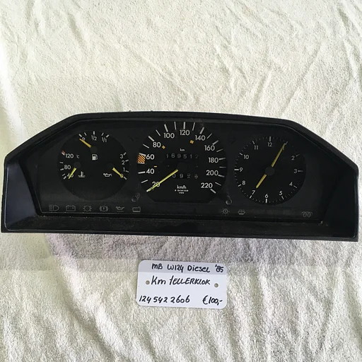 Mercedes W124 1985 Diesel    Km Tellerklok      124 542 2606