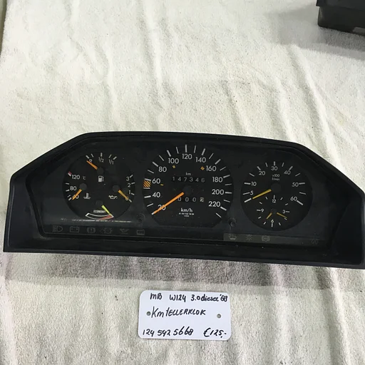 Mercedes W124 3.0 Diesel 1988   Km Tellerklok    124 542 5668