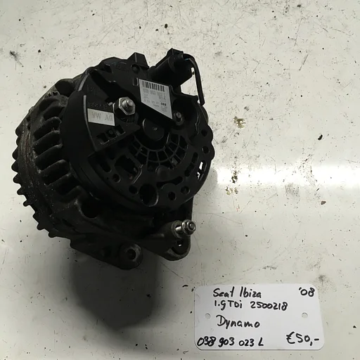Seat Ibiza 1.9tdi 5drs 2008 2500218  Dynamo 038 903 023 L