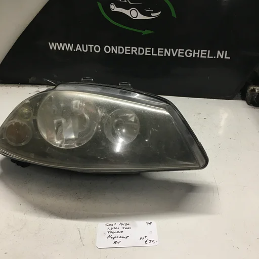 Seat Ibiza 1.9tdi 5drs 2008 2500218 Koplamp  Rechtsvoor