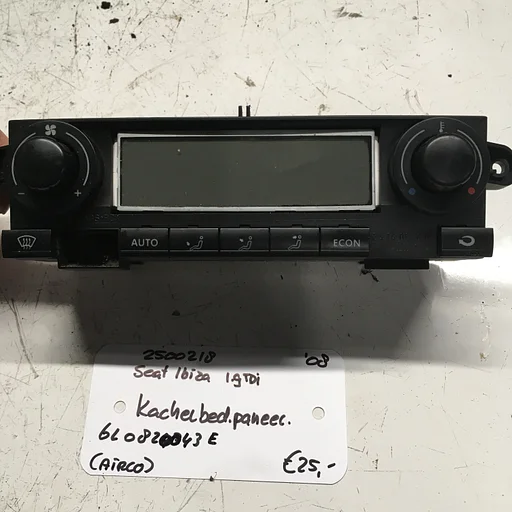 Seat Ibiza 1.9tdi 5drs 2008 2500218  Kachelbedieningspaneel (airco) 6L0820043E
