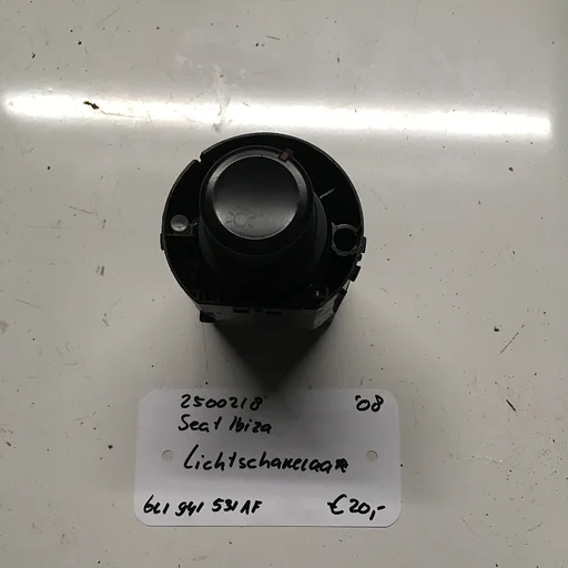 Seat Ibiza 1.9tdi 5drs 2008 2500218   Lichtschakelaar  6L1 941 531 AF