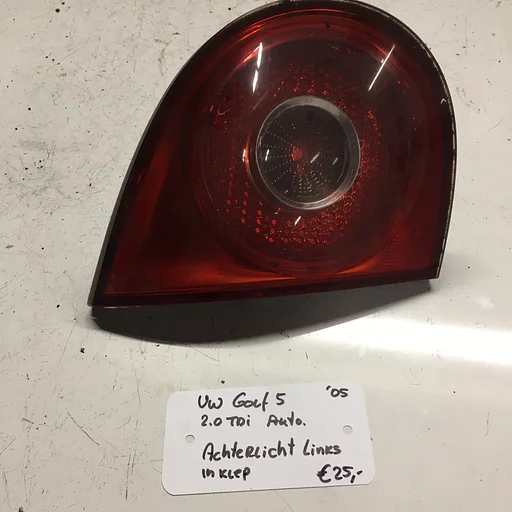 Vw Golf 5 2.0 tdi automaat  2005  Achterlicht linksachter in klep