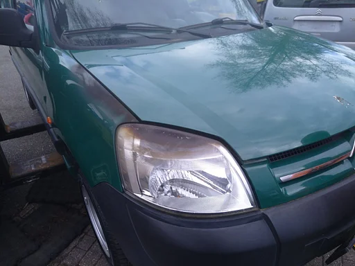 Citroen Berlingo benzine twee stuks in onderdelen