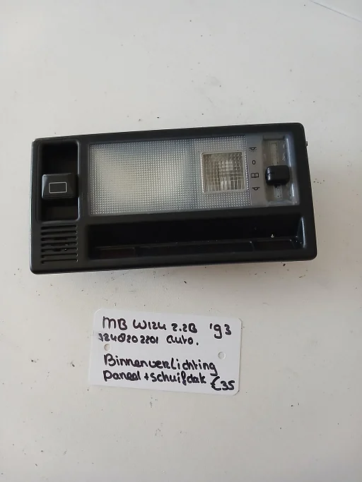 MB W124 2.2B auto.  4drs Binnenverlichting paneel met schuifdak 1248202201 '93