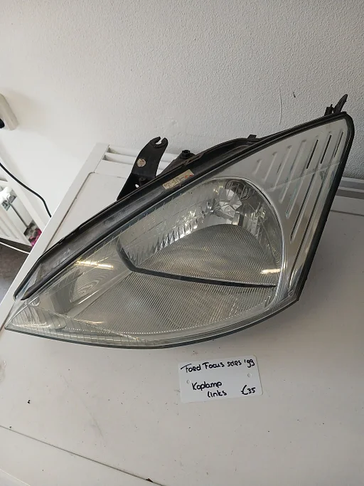Ford Focus 5drs Koplamp links '99