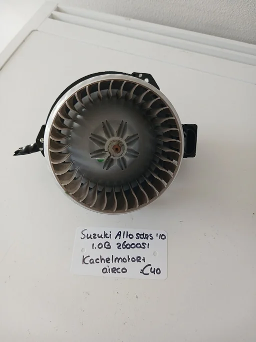 Suzuki Alto 5drs 1.0B 2600051 Kachelmotor met airco '10