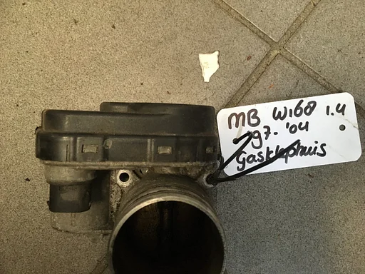 mercedes w168 1.4 bjr 97/04 gasklephuis