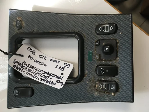 Mercedes CLK Middenconsole met diverse knoppen