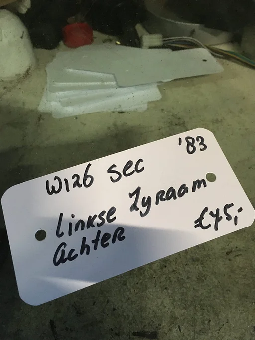 w126 sec ruit linksachter zijraam '83