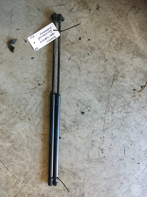 Opel Corsa D gasverenset achterklep '08