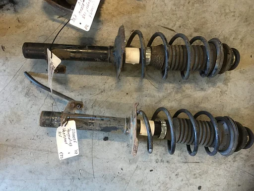 Peugeot 107 Veerpoot Linksvoor en rechtsvoor 1.0   '08