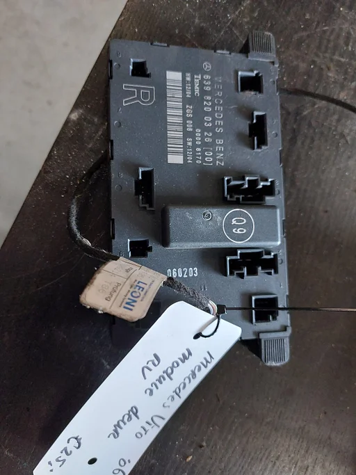 Vito module deur rv '06