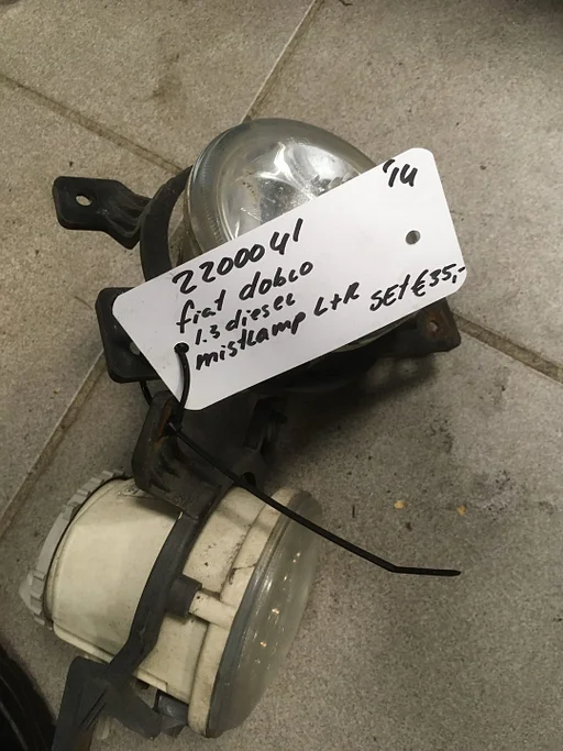 Fiat Doblo 2014 mistlamp set L+R