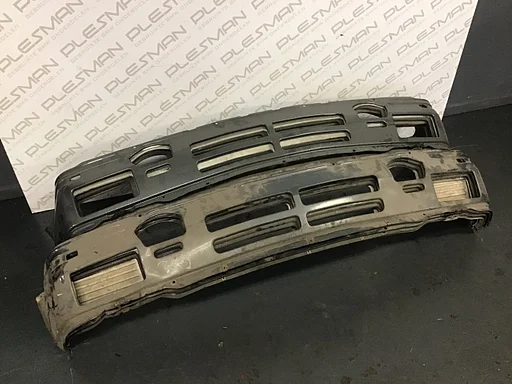 Verschilende voorfront type 1 te koop BMW E30 (prijs p.s)