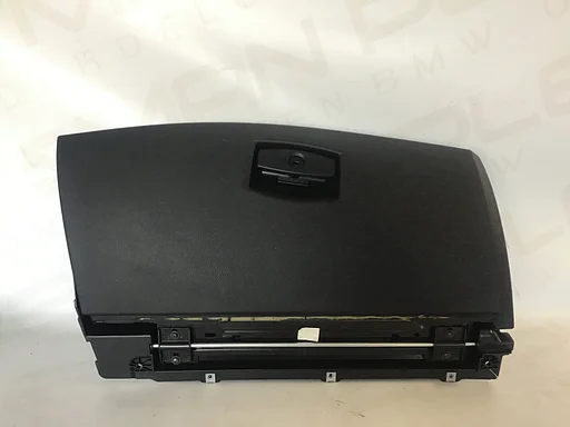 Dashboardkastje BMW E60/E61 7034080