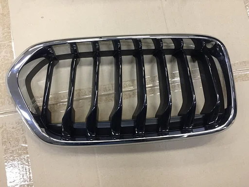 Grill Nieren BMW X2 F39 links oe 51137424777 org BMW