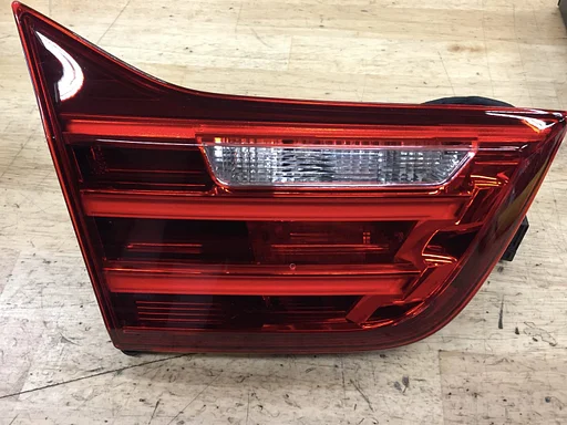 Achterlicht links  BMW 4 serie F32 F33 F83 F36 OE 63217296101 NIEUW ORG BMW