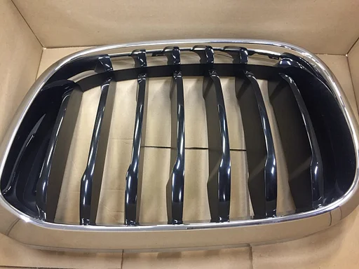 Grille Nier Links voor BMW G01 G02 G08  oe 51137397465 NW BMW
