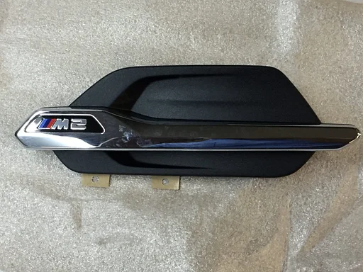 BMW M2 PERFORMANCE inlaat op zijscherm oe 51712407179 org bmw