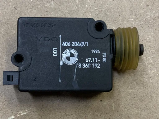 Kofferbak slot motor BMW E38 oe 51248235748
