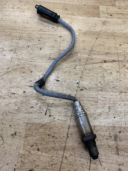 Lambda sonde BMW 545I 645I 745I  ALPINA B7 oe 11787512002