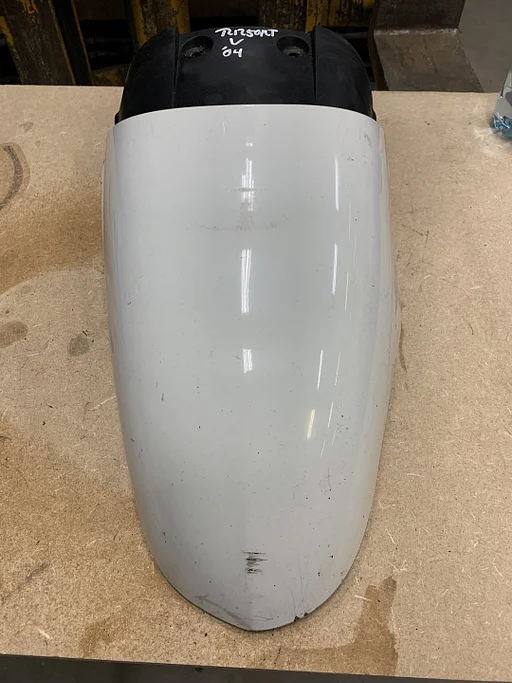 Voorspatbord BMW R22 R850RT R1150RT R1150RS oe 46637661056