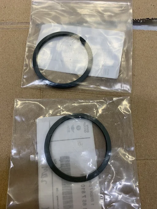 UITLAATSPRUITSTUK PAKKING BMW OE 11657810781 NIEUW