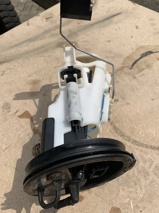 BRANDSTOFPOMP  BMW E46 DIESEL