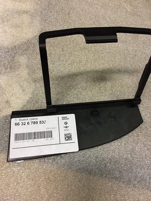 HOUDER DODE HOEKSENSOR VOORBUMPER BMW OE 66326789532