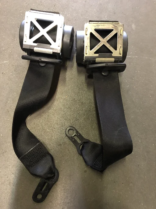 GORDEL BMW 3 SERIE E91 ACHTERBANK RECHTS