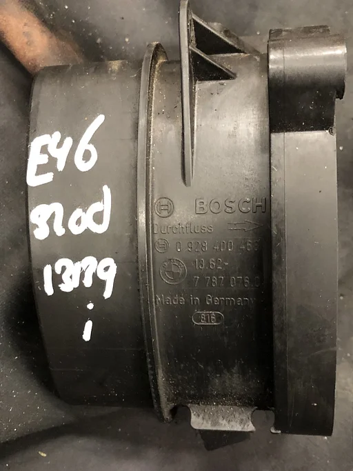 LUCHTMASSAMETER BMW 320D