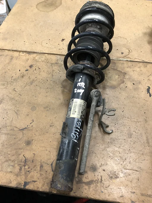 VEERPOOT SCHOKBREKER RECHTS BMW "1 e81 e82