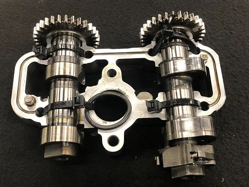 NOKKENASSEN RECHTS  BMW K50 K51 K52 K53 K54 	11318524354 	11318564542