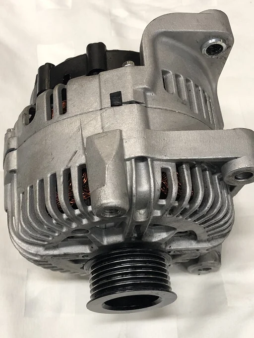 DYNAMO BMW 520D E60 E61 JAAR 2006 ZO GOED ALS NIEUW