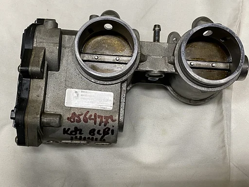 gasklephuis bmw f750gs f850gs f900r f900xr oe 13548564772