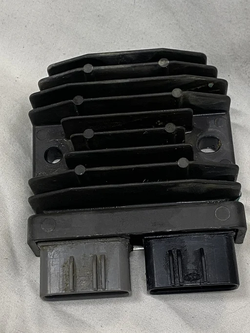 SPANNINGS DYNAMO REGELAAR BMW MOTOR OE 12318523367