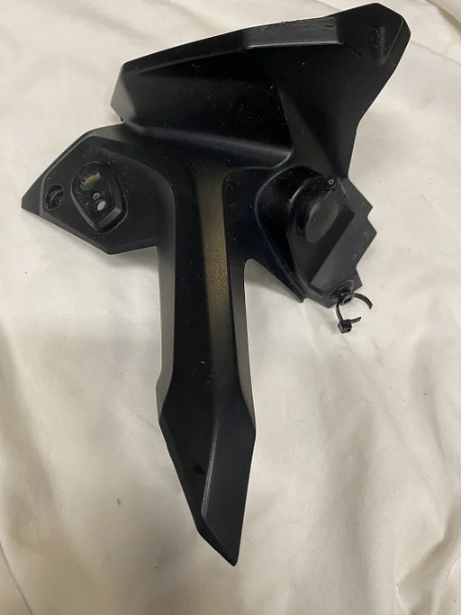 KAPJE WINGELEIDER links BMW F750GS F850GS OE 46638564653