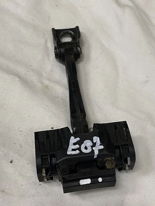 DEURVANGER WINDVANGER BMW 1 SERIE E87 RECHTS VOOR