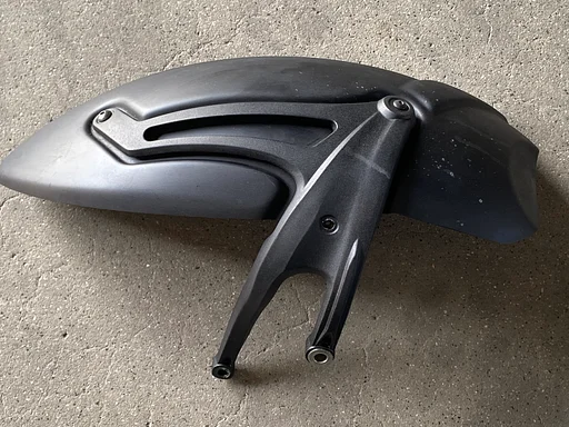 ACHTERSPATBORD MET HOUDER BMW NINE T