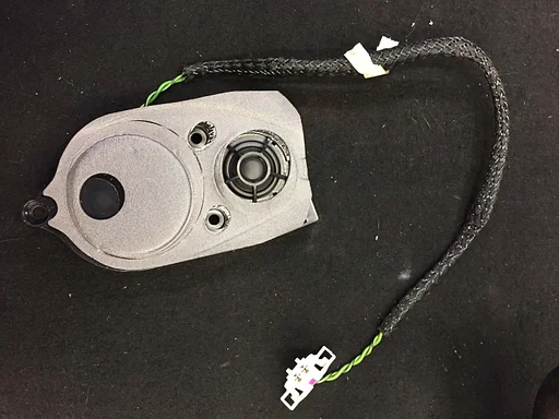 Speaker BMW E46 COUPE in de deur links en rechts