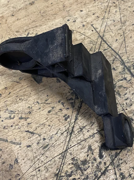 BUMPER VOORSCHERM BEVESTIGING HOUDER BMW E46 OE 7030619