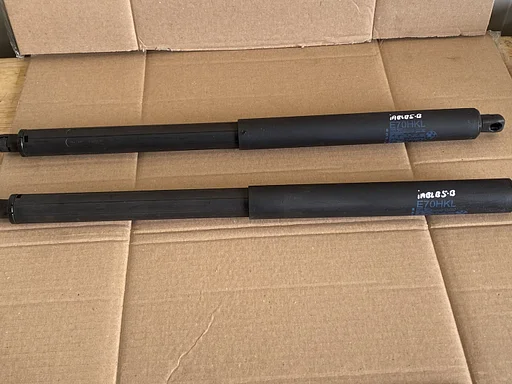 GASVEER ACHTERKLEP BMW X5 E70 OE 51247294199