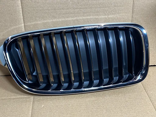GRILL RECHTS BMW EFFICIENT DYNAM "3 F30 F31 NIEUW OE 51137405836