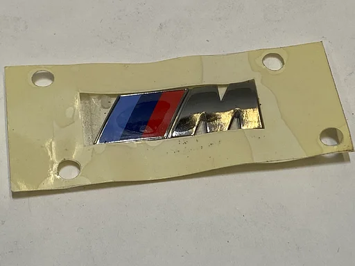 BMW M EMBLEEM F20 F21 F22 F23 F26 F15 F16 OE 51148058882