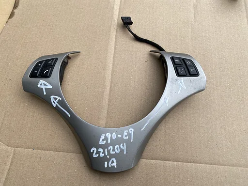 BMW 3 E90 E91 STUURKNOPPEN MET LIJST