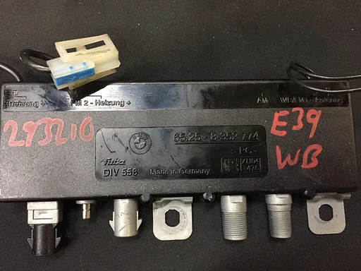 Antenne BMW E39 oem 8352774