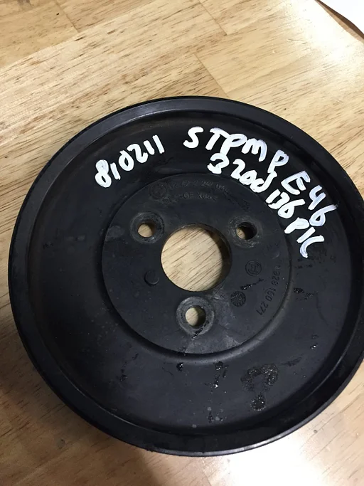 Poelie stuurpomp BMW E46 320d oe 2247046