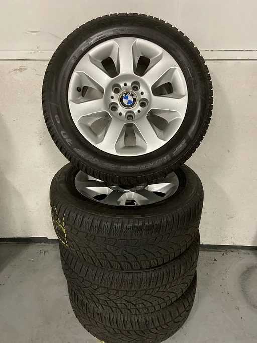BMW Dunlop 225/55/R16 Winterbanden
